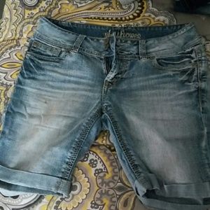 Blue jean short s